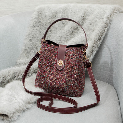 

The Korean version of Joker shoulder bag fashion bucket bag foreign gas bag