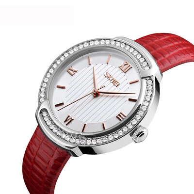 

〖Follure〗30M Waterproof Diamond Watch Women Leather Strap Quartz Watch Gift