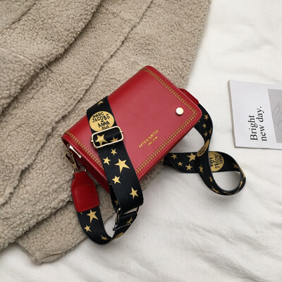 

Hong Kong style texture wide shoulder strap small square bag women 2019 new Korean version of Joker casual bag tide shoulder Messe