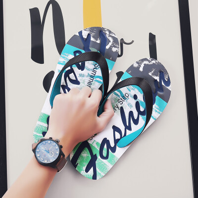 

Slippers male summer flip flops Korean fashion wear new trend wild outdoor pin slip non-slip sandals summer tide