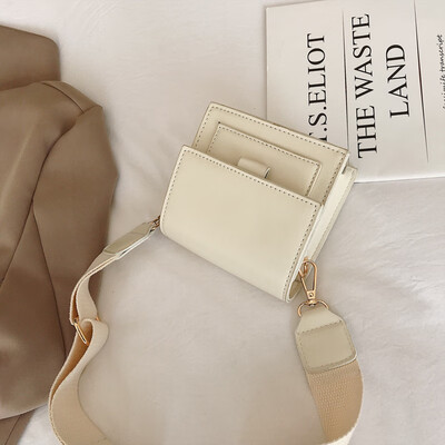 

Summer Sen wide shoulder belt small square bag 2019 new foreign gas mini womens bag advanced feeling single shoulder bag slanted