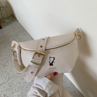 

Ins leisure bag girl 2019 new Chaohan version 100 shoulder bag fashion small waist bag chain slanted chest bag