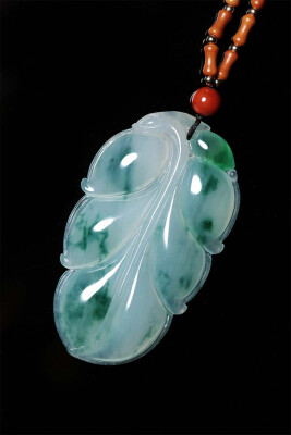 

WANYANSHAOHUA Burmese jade pendant jewelry accessories 18370-18374