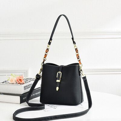 

Bucket bag womens summer fashion Messenger bag ins Joker chain simple soft leather shoulder bag