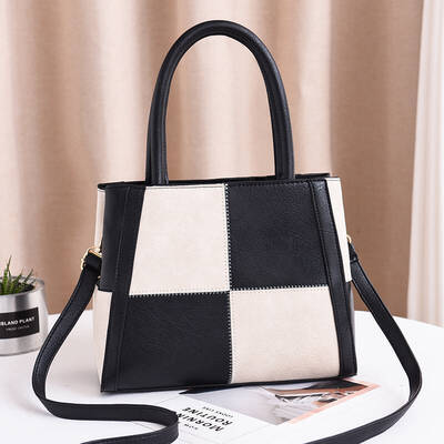 

2019 female bag spring new European&American fashion handbag elegant big bag shoulder Messenger bag