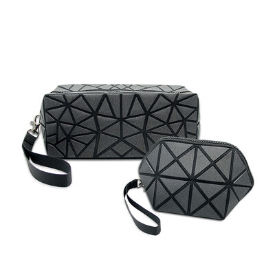 

Nika NIKA big fashion cosmetics travel storage bag geometry rhombic stitching wash bag scrub black size 2 Pack