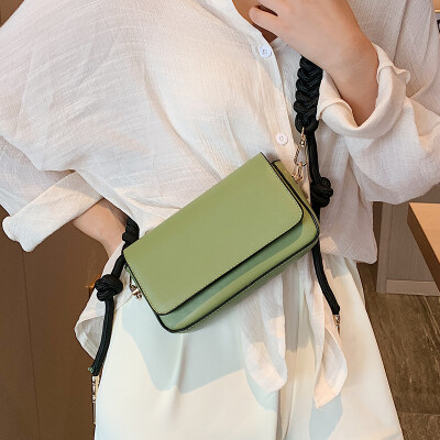 

Net red small bag female bag new 2019 tide Korean version of the wild Messenger bag fashion texture shoulder personality small square bag