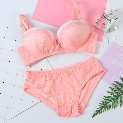 

Sexy Lace Bras Lingerie For Women Push Up Lingerie Seamless Bra Underwire Bralette Female Solid Color Underwear