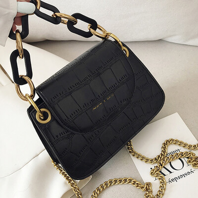 

Womens bag oblique satchel about 2019 new fashion Korean version of the chain crocodile print fan you zero wallet