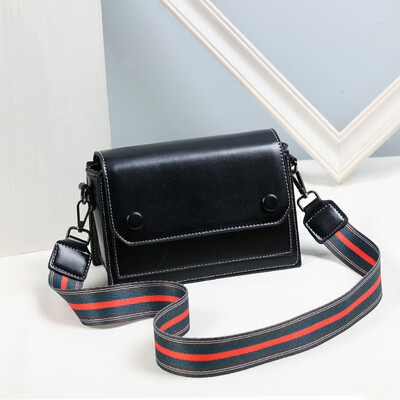 

Spring&summer womens bag new Chaohan version 100 lap shoulder oblique bag fashion small square bag simple