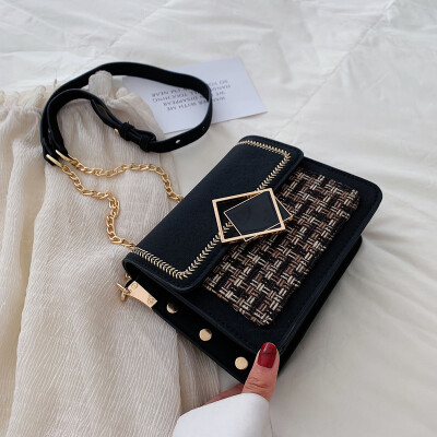 

Foreign gas womens bag summer rivet chain small square bag new 2019 fashion single shoulder slanted small square bag