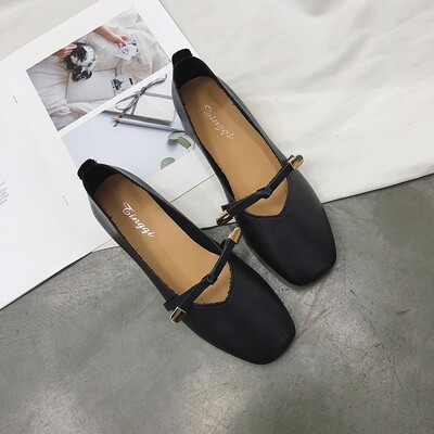 

Chic shoes female summer shallow bean shoes new Joker flat bottom square head grandma shoes bow gentle fairy shoes