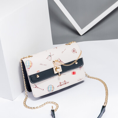 

Summer ins shoulder girl 2019 Joker student chain messenger bag fashion summer fresh