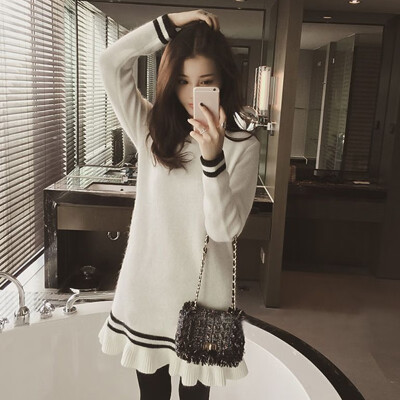 

Simple casual fashion solid color sweater Slim ruffled long sweater round neck long sleeve womens bottoming sweater