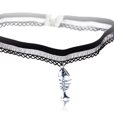 

Handmade Velvet Lace Vintage Choker Necklace For Women Collar Neck Jewelry Stretch Charm Gothic Punk Heart-Shaped Collar