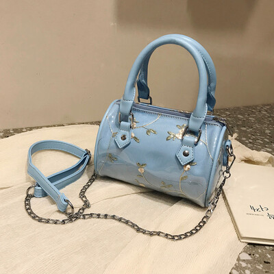 

Tailored Fashion Women Embroidery Beach Waterproof Handle Bag Leather Chain Crossbody Bag