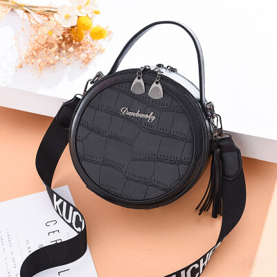 

Female bag 2019 new wave female bag Korean version of the fresh small bag fashion shoulder slung small bag