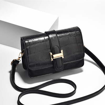 

2019 spring new Korean fashion trend handbags Messenger bag fresh shoulder diagonal pouch