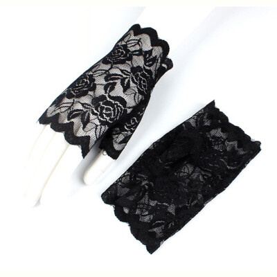 

LADIES BLACK LACE FINGERLESS GLOVES HALLOWEEN FANCY DRESS WEDDING GOTH MADONNA