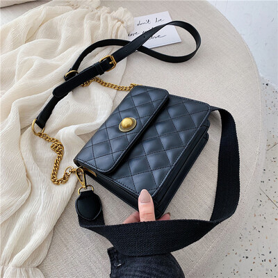 

Retro rhombus chain small bag network celebrity foreign gas bag new 2019 texture simple single shoulder slanted small square bag