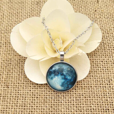 

Lunar Eclipse Convex Glass Ball Necklace Pendant Birthday Present