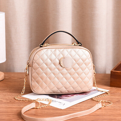 

Small bag female 2019 spring&summer new cool womens bag Korean version of the fresh fashion single shoulder Messenger bag