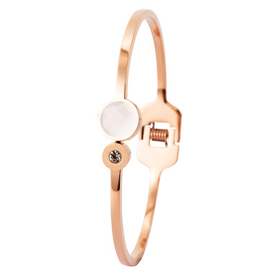 

Female Delicate Titanium Bracelet Round Shell Decorative Anti-allergy Bracelet