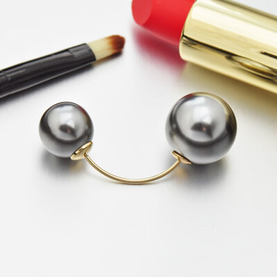

Pearl knotted anti-light exposure neckline brooch pin v-neck T-shirt word pin collar button collar jewelry