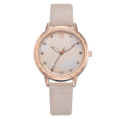 

New Product Womens Watches Fashion Digital Dot Flower Dial Ladies Quartz Wristwatch Leather Strap Clock Bayan Kol Saati50