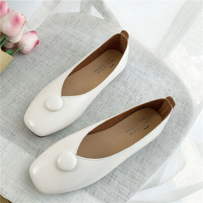 

Han Ping flat sole shoes female retro shallow mouth round buckle grandmother shoes comfortable driving pregnant women ladle shoes