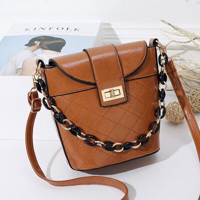 

Lock chain bag new fashion summer fashion casual Ling single shoulder satchel mobile phone bag