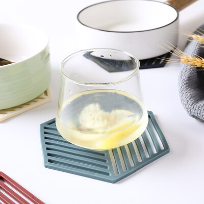 

Gobestart Multi-Layer Striped Insulation Pad Non-Slip Table Mat Tea Coaster