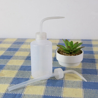 

Plastic Non-Spray Squeeze Bottle Sauce Liquid Watering Plants 2505001000ML