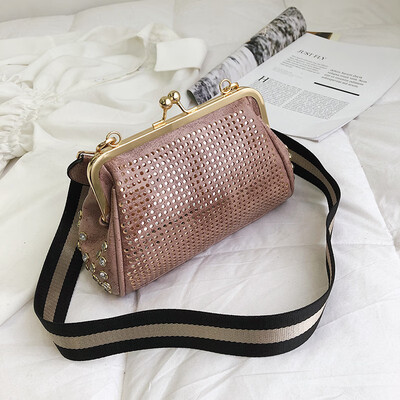 

Qiao Bani 2019 new European&American style fashion punching&drilling jigs baodan shoulder diagonal tide women bag cross-border special
