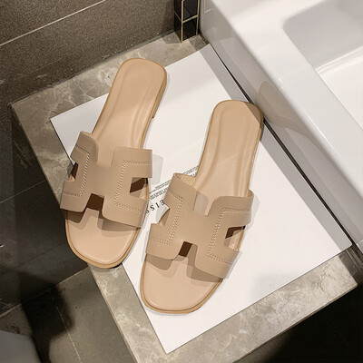 

2019 new H slippers womens summer fashion outdoor flat bottom drag H rhinestone net red Joker slippers