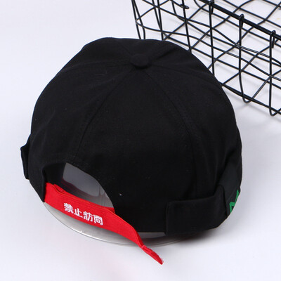 

New eaves-free hat for men&women round-topped melon skin hat for landlords&landlords in spring&summer