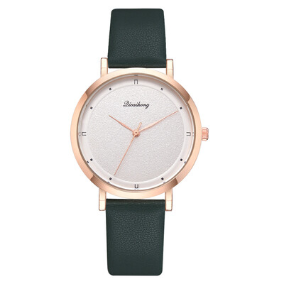 

Womens trend simple temperament quartz watch Europe&America hot belt watch