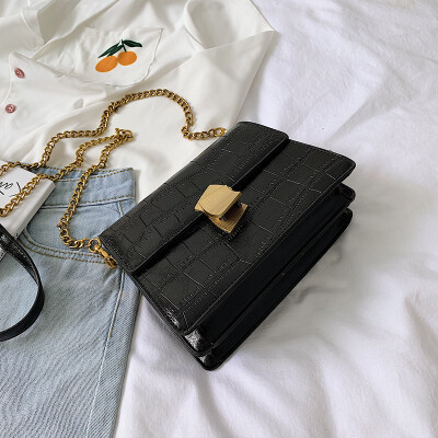 

Summer crocodile pattern bag female 2019 new wave Korean version of the wild single shoulder slung fashion simple chain small square bag