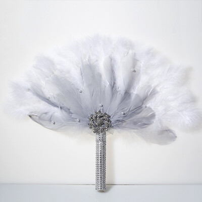

Vintage Bridal Feather Bouquet Decorative Fan Crystal Bridesmaid 20s Gatsby Wedding Bouquet Flapper Accessories