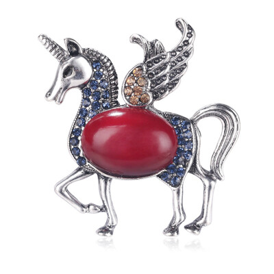 

Rhinestone Horse Brooches for Women Vintage Pegasus Jewelry Fashion Brooch Pin