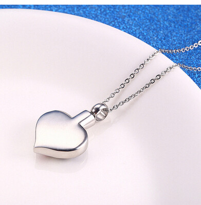 

Heartfelt American Flag Heart Cremation Jewelry Necklace Urn Memorial Keepsake Pendant for Ashes with Funnel Fill Kit