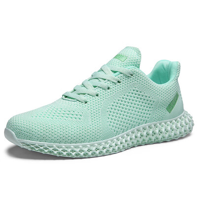 

2019 new mens shoes flying woven shoes low to help mens running shoes students lightweight wild breathable casual shoes