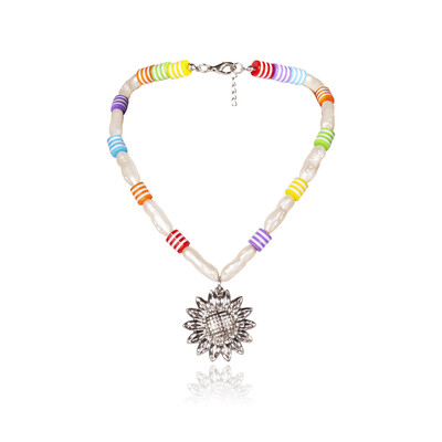 

Alloy Flower Pendant Necklace Simple Imitation Pearl Resin Beaded Necklace for Women Fashion Jewelry