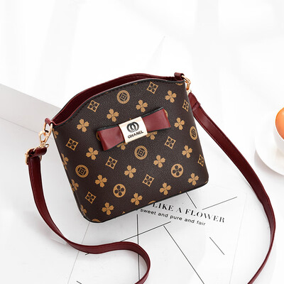

Bag female 2019 new wave spring&summer models Korean fashion ladies wild Messenger bag shoulder bag a generation