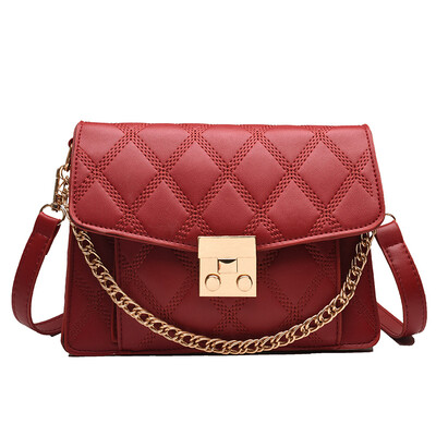 

Small ck bag female 2019 spring new Korean version of the wild bear pendant female bag shoulder diagonal portable small square bag