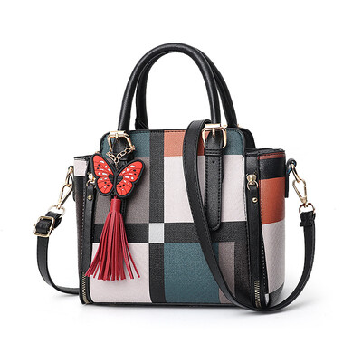 

2019 new one-shoulder womens bag European&American fashion casual womens handbags handbags