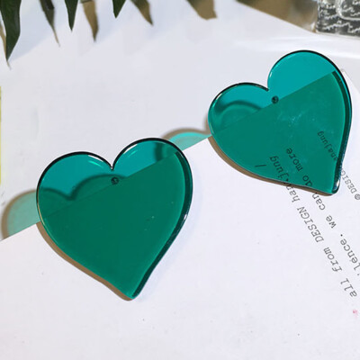 

Newest Fashion Acrylic Earring Cute Heart Shaped Stud Earring for Women Style