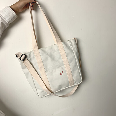 

Tailored Women Simple Stylish Shoulder Bag Large Capacity Canvas Messenger Bag