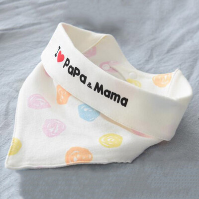 

2Pcs Infant Baby LOVE PAPA MAMA Bandana Bibs Baby Feed Saliva Triangle Towel