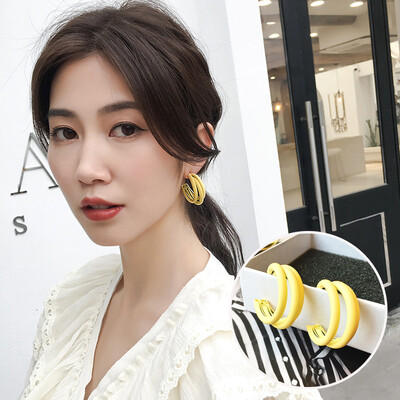

2019 latest design brand summer hand made candy color earrings generous minimalist wild Korean earrings for women